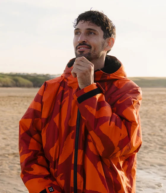 Dryrobe Advance Long Sleeve Changing Robe - Mosaic Palm
